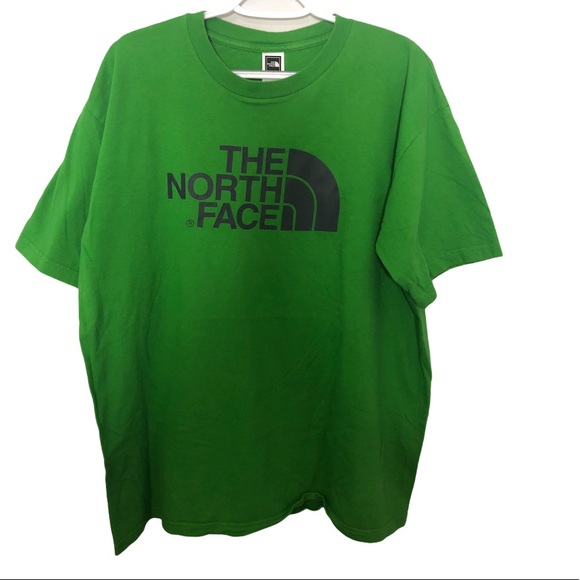 Host pick 🎉The north face t-shirt - Picture 4 of 7
